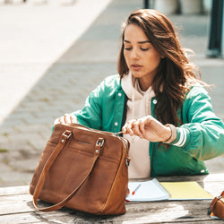 Leather Shoulder Bag Cognac Barcelona