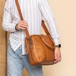 Leather Laptop Bag Cognac Boston