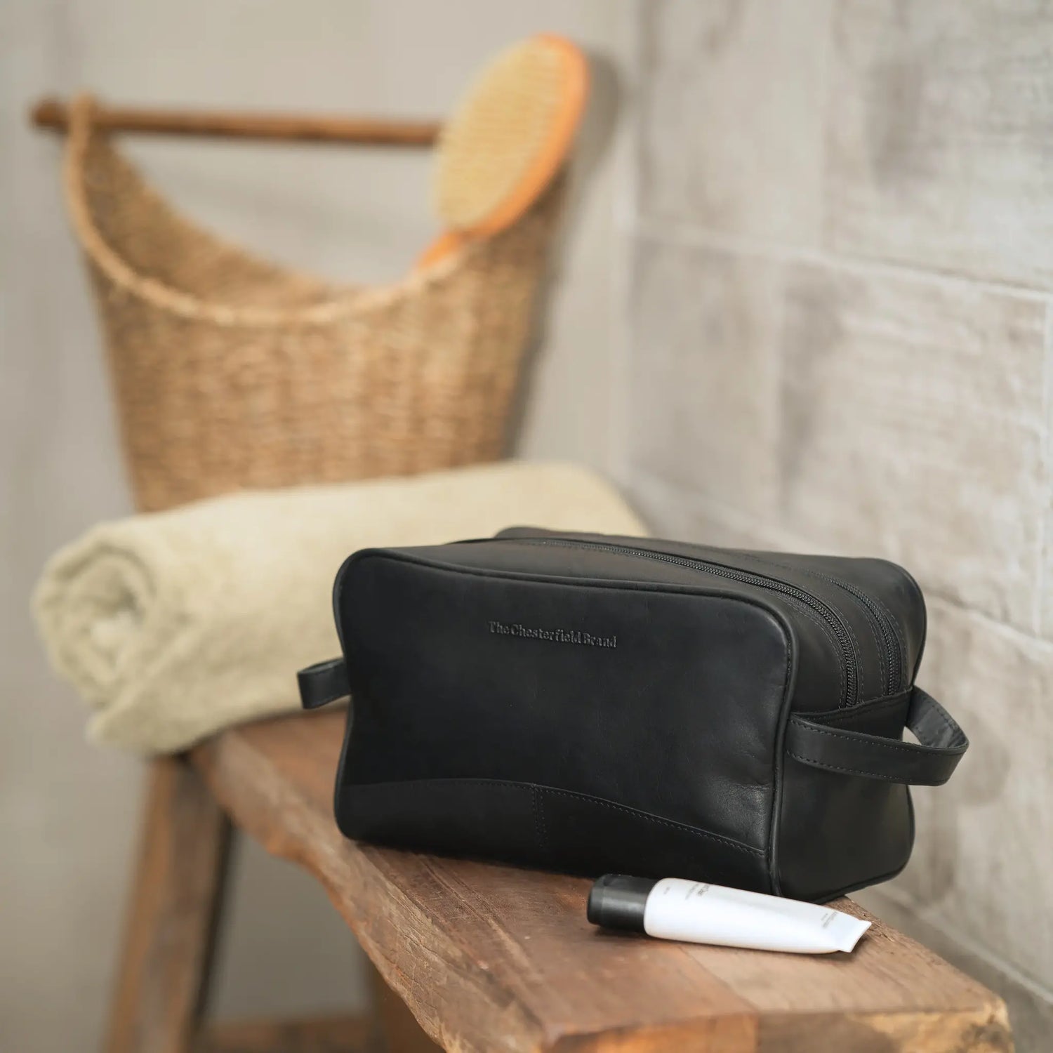 Leather Toiletry Bag Black Stacey