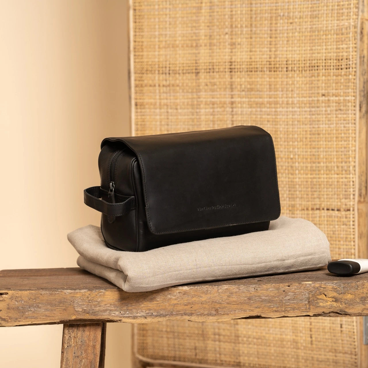 Black leather toiletry bag online