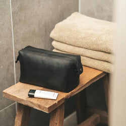 Leather Toiletry Bag Black Westport